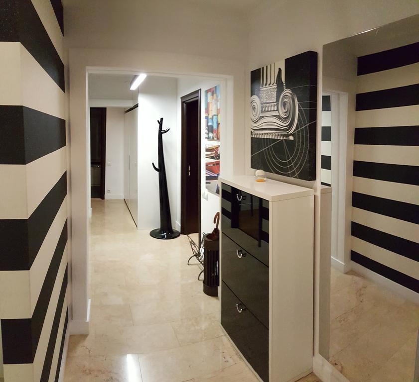 Mihail Cioranu Apartment Bukarest Kültér fotó