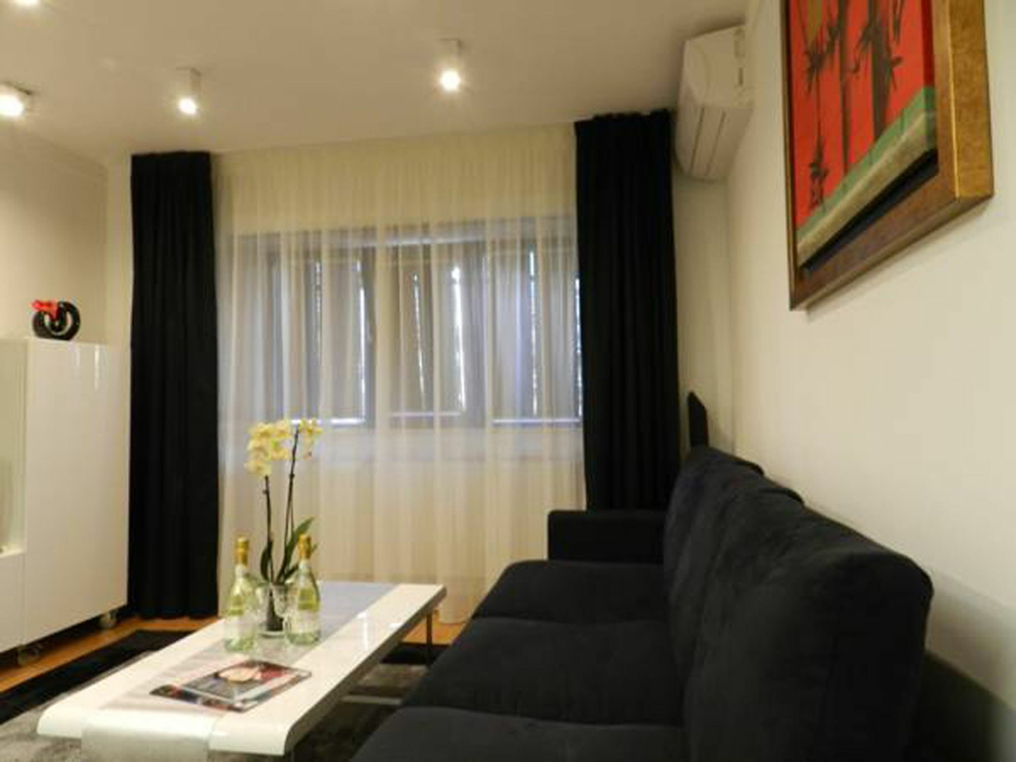 Mihail Cioranu Apartment Bukarest Kültér fotó